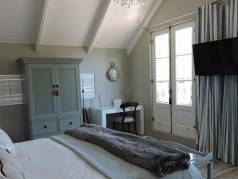 Worcester Cottage and Suite - Executive Accommodation image