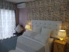 RJs GUESTHOUSE image