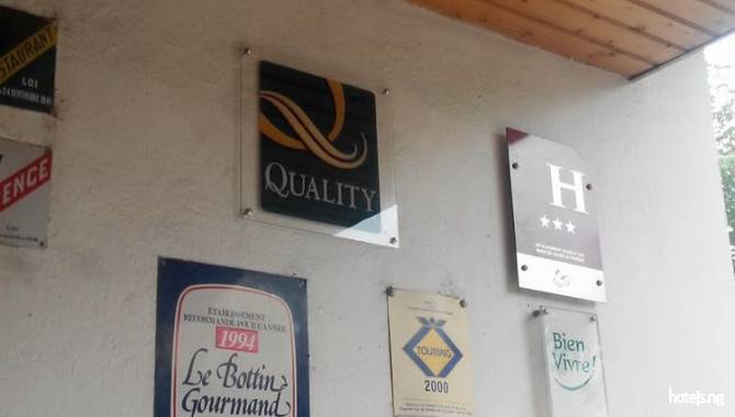 Quality Hôtel CHRISTINA - Lourdes