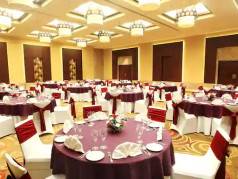 Radisson Blu Hotel Chennai City Centre image