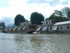 The Shelter Group of Houseboats image