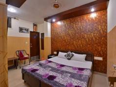 Hotel Dharam Villa image